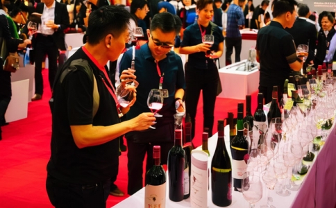 市中新項目管理局與重慶保稅港區對接工作